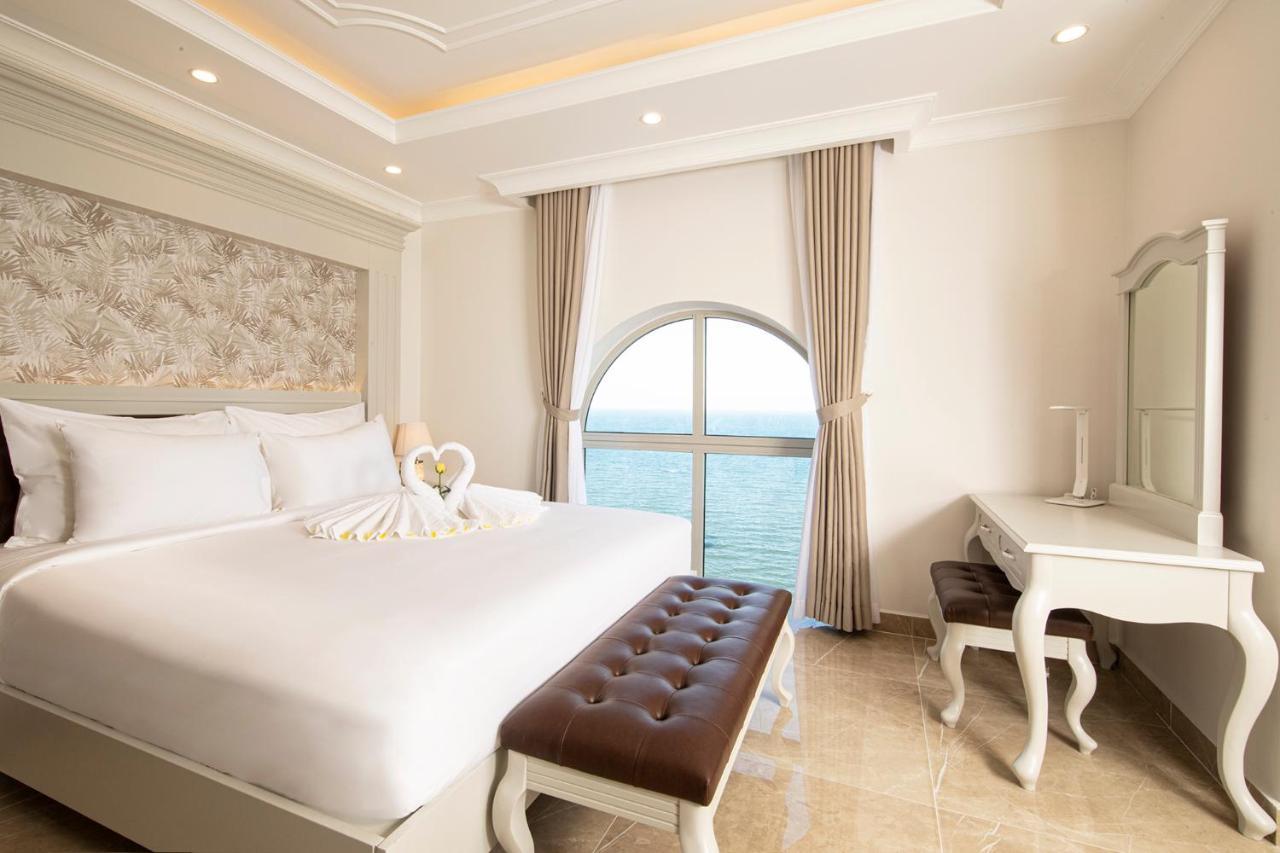 Merperle Beach Hotel Nha Trang Exterior photo