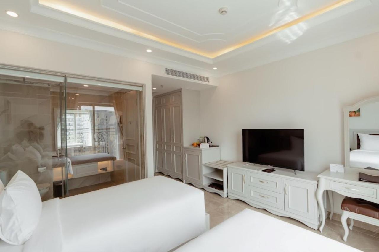 Merperle Beach Hotel Nha Trang Exterior photo