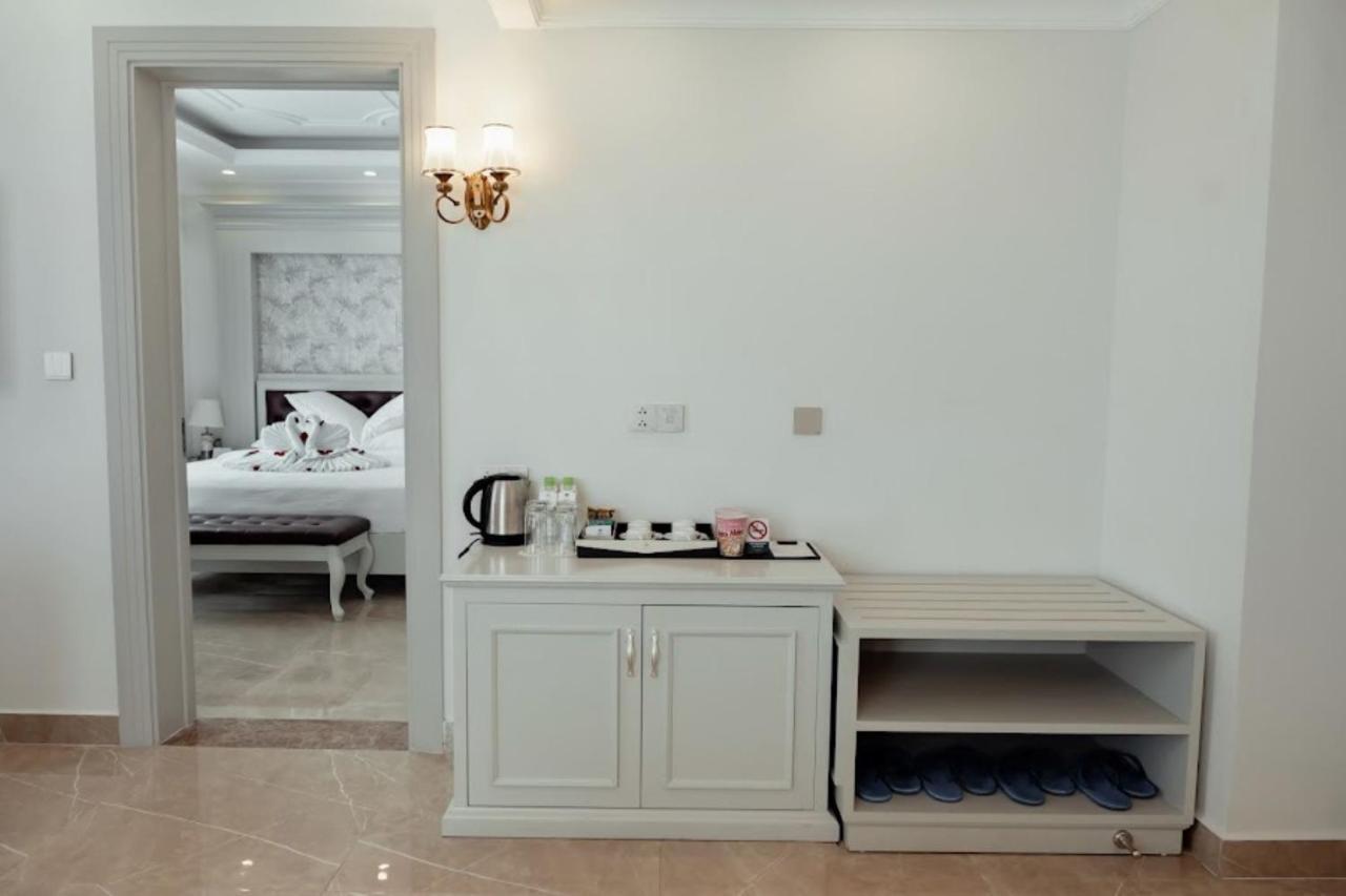 Merperle Beach Hotel Nha Trang Exterior photo
