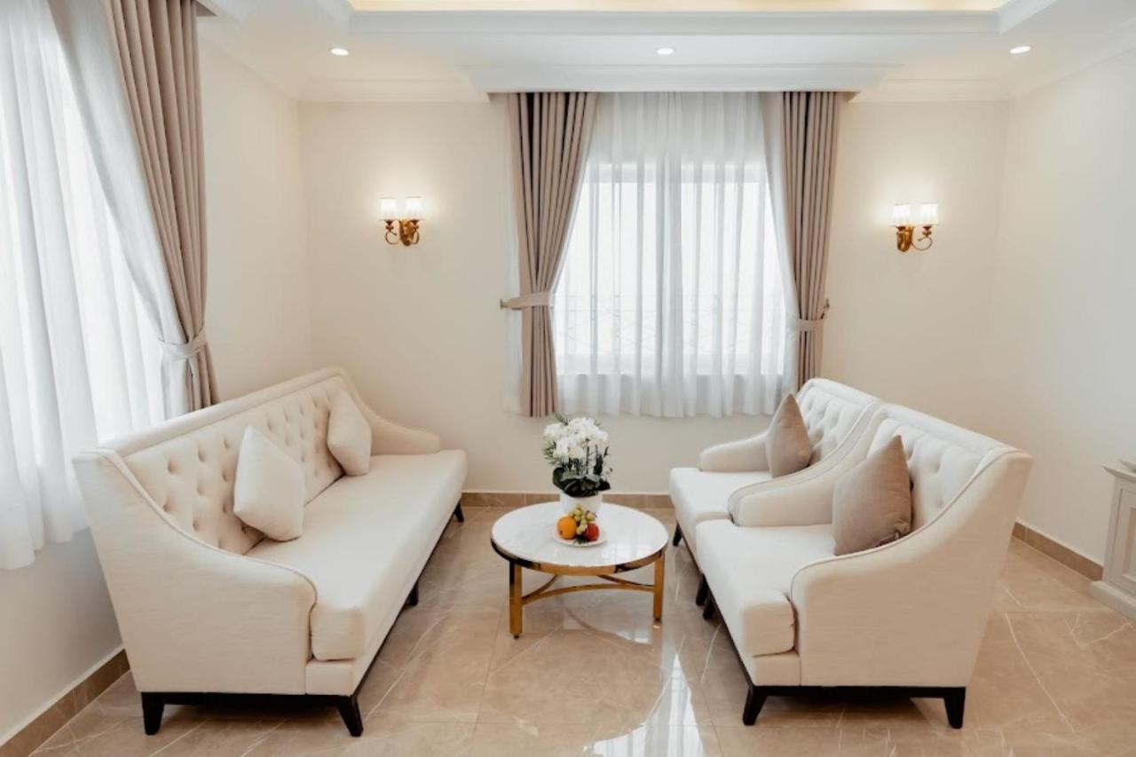 Merperle Beach Hotel Nha Trang Exterior photo