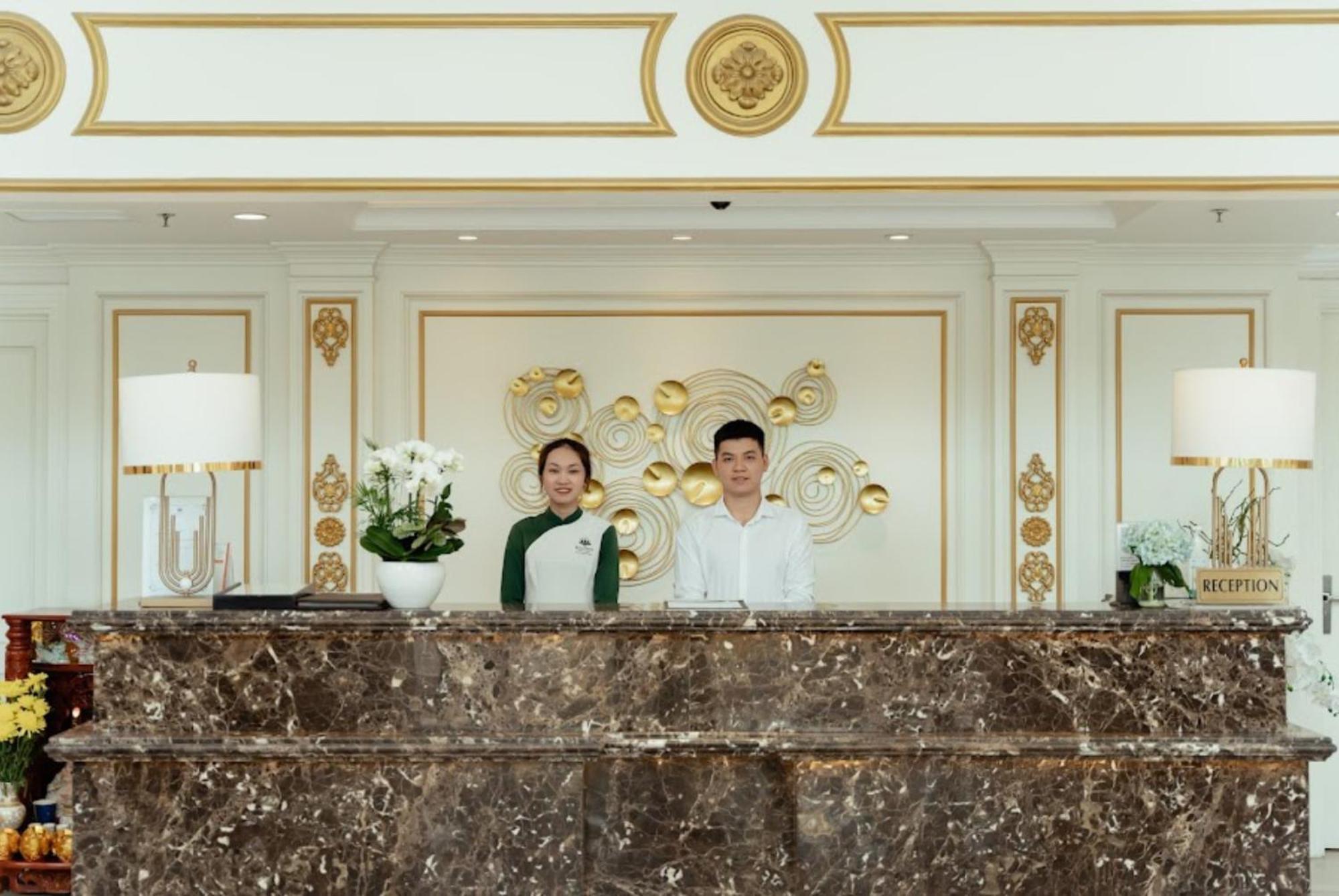 Merperle Beach Hotel Nha Trang Exterior photo